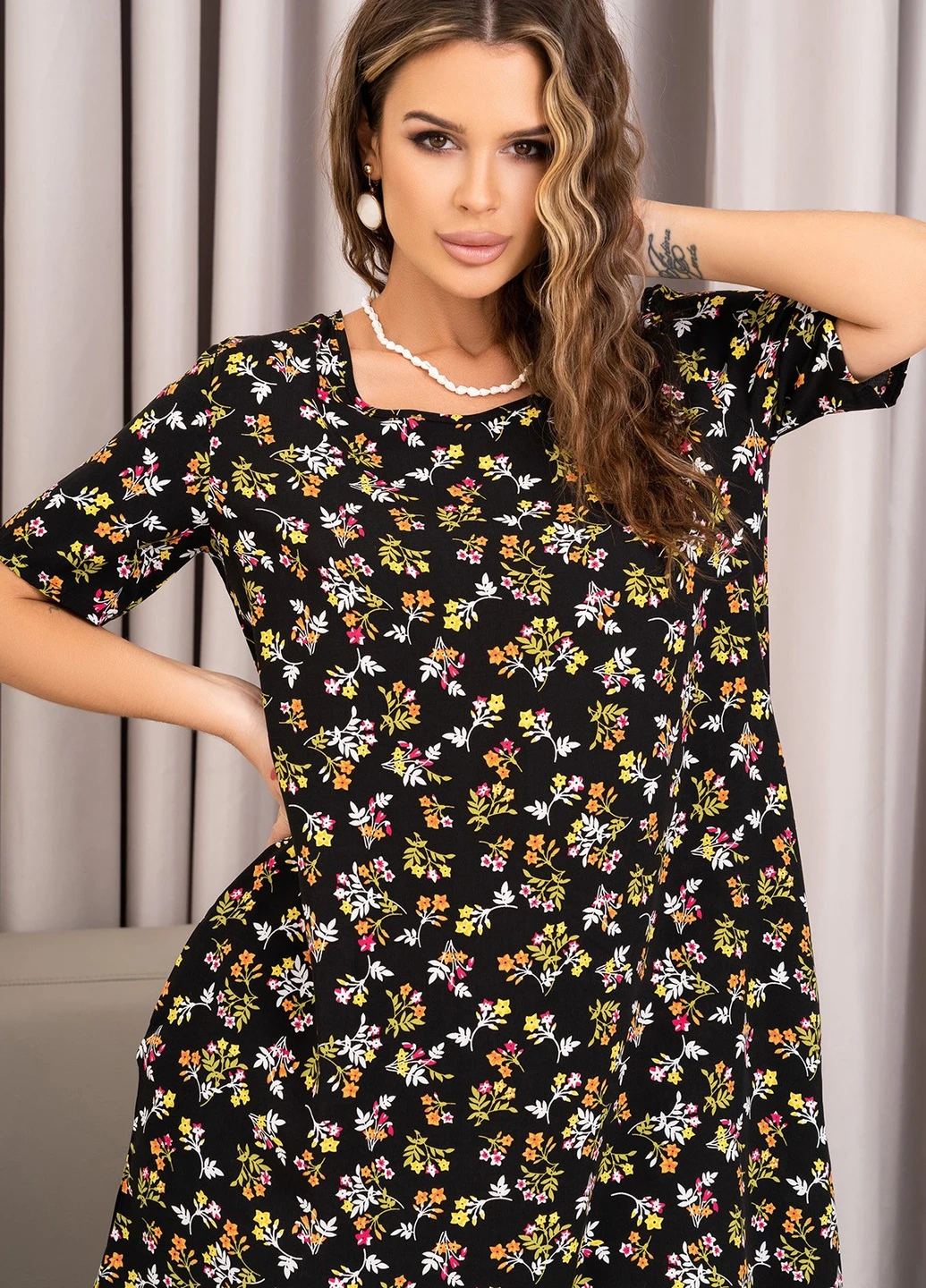 Чорна повсякденний сукня жіноча балон ISSA PLUS з квітковим принтом