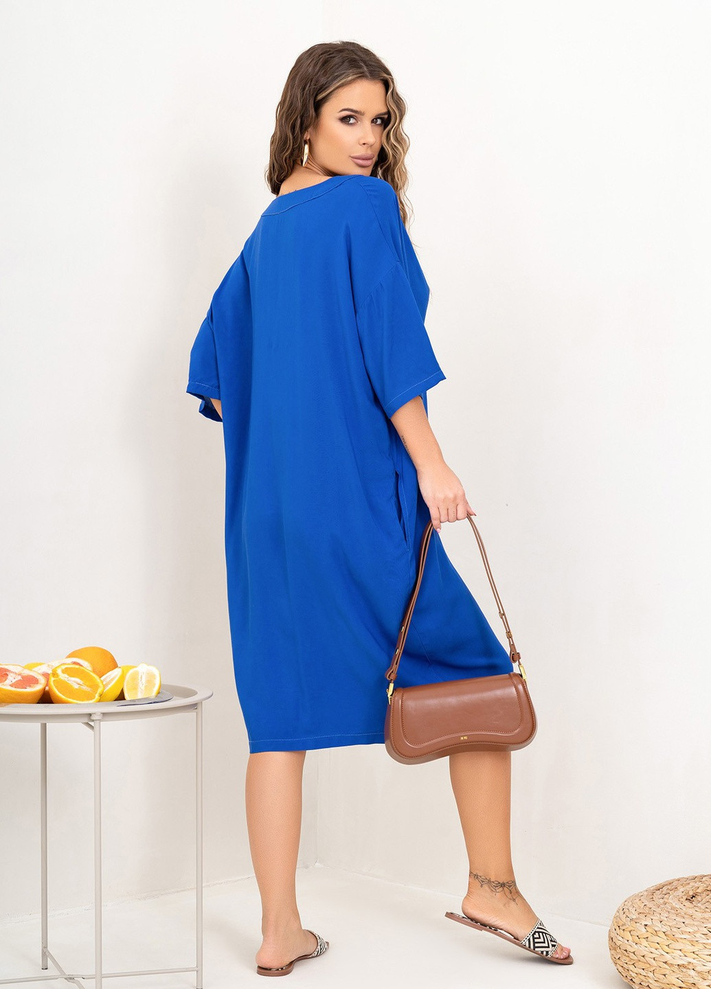 Синя повсякденний сукня жіноча оверсайз ISSA PLUS однотонна