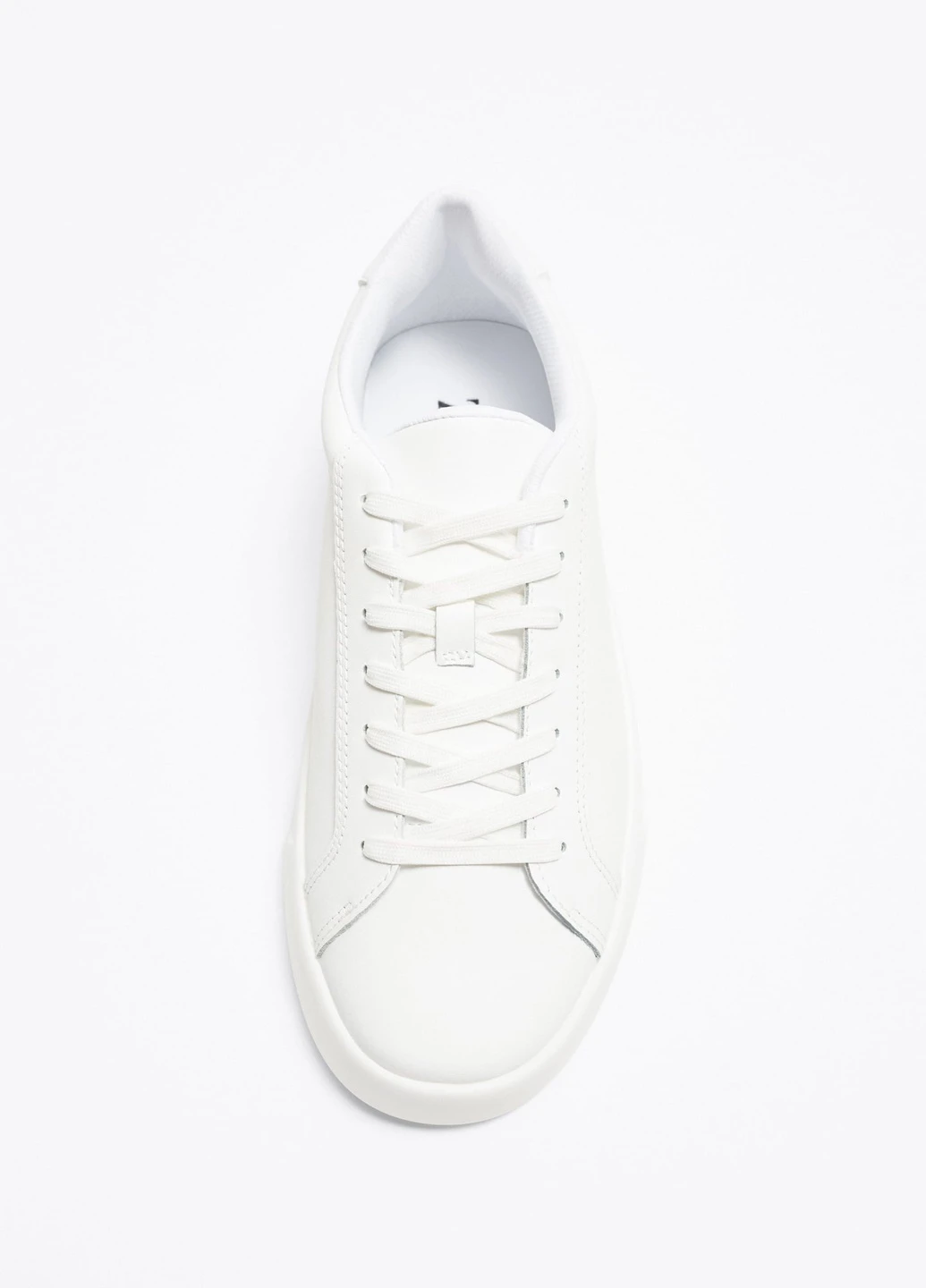 Белые демисезонные кроссовки Zara