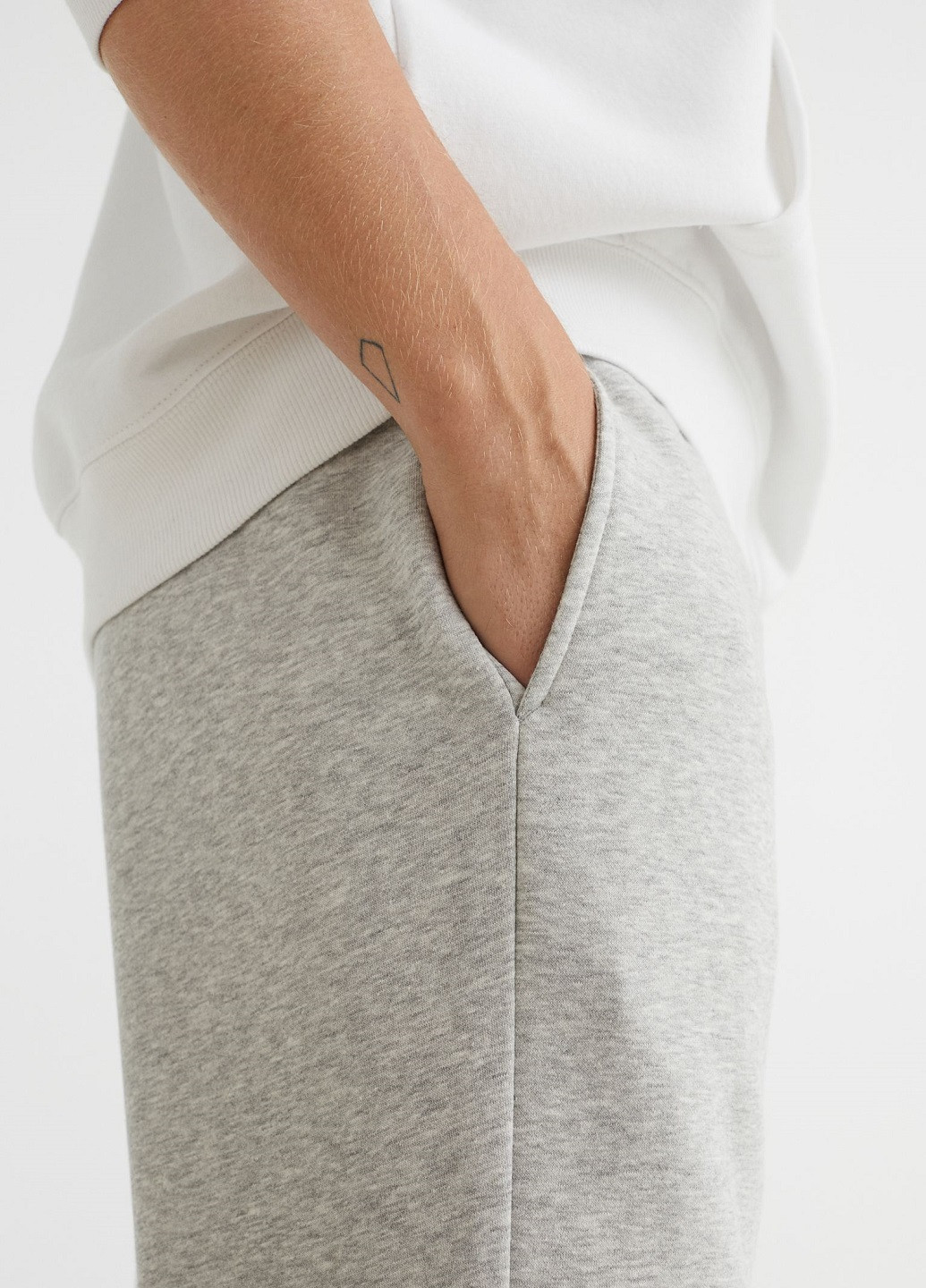 Комбинированные спортивные демисезонные брюки H&M