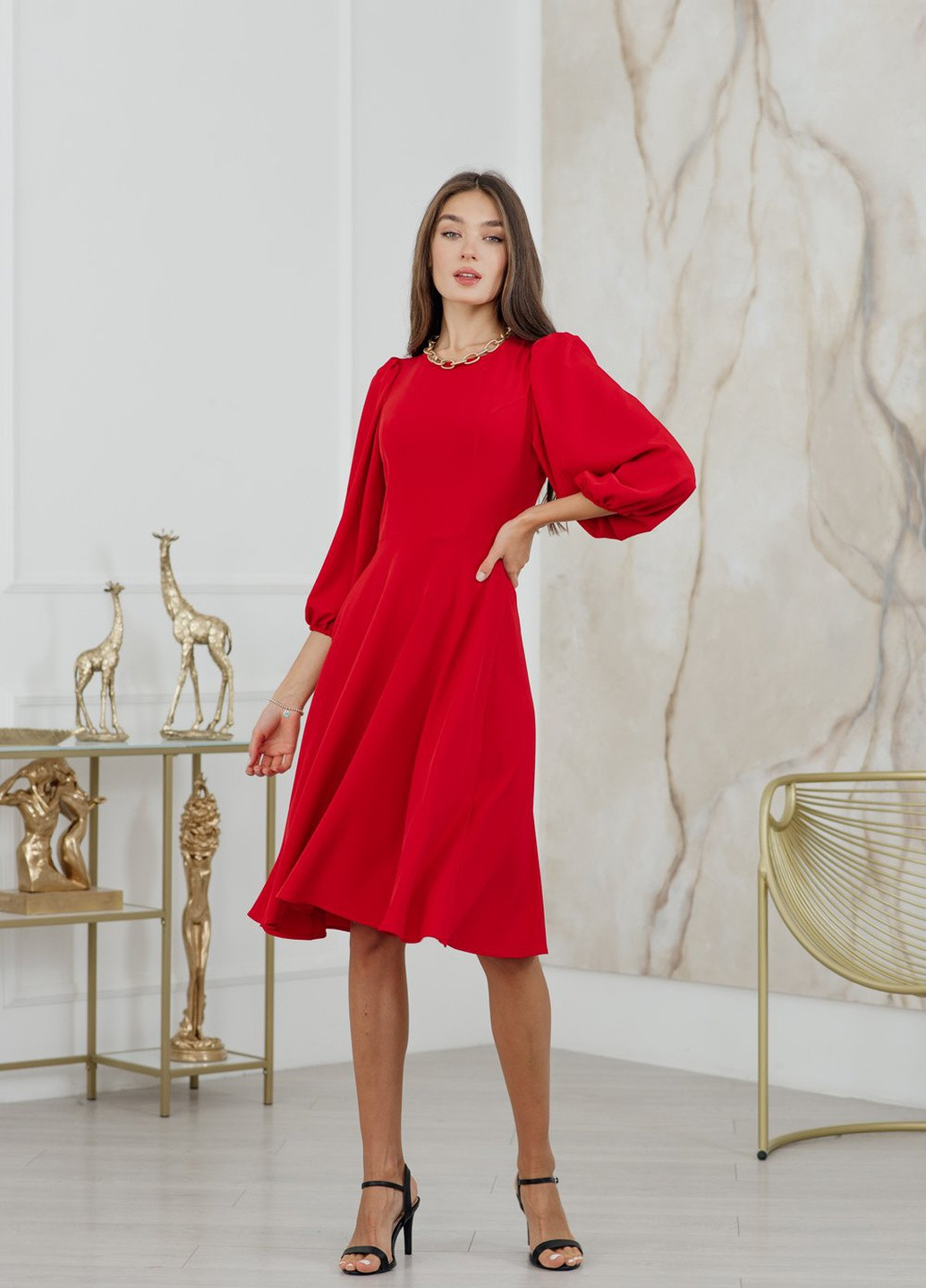 Красное платье Azuri
