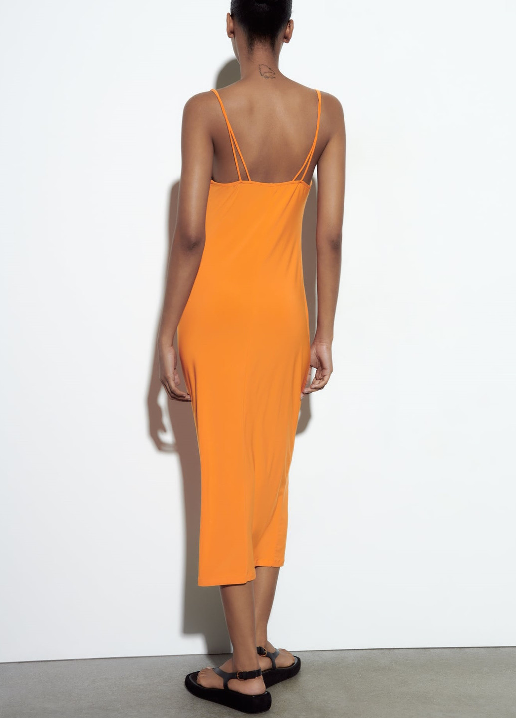 Оранжевое праздничный платье Zara однотонное