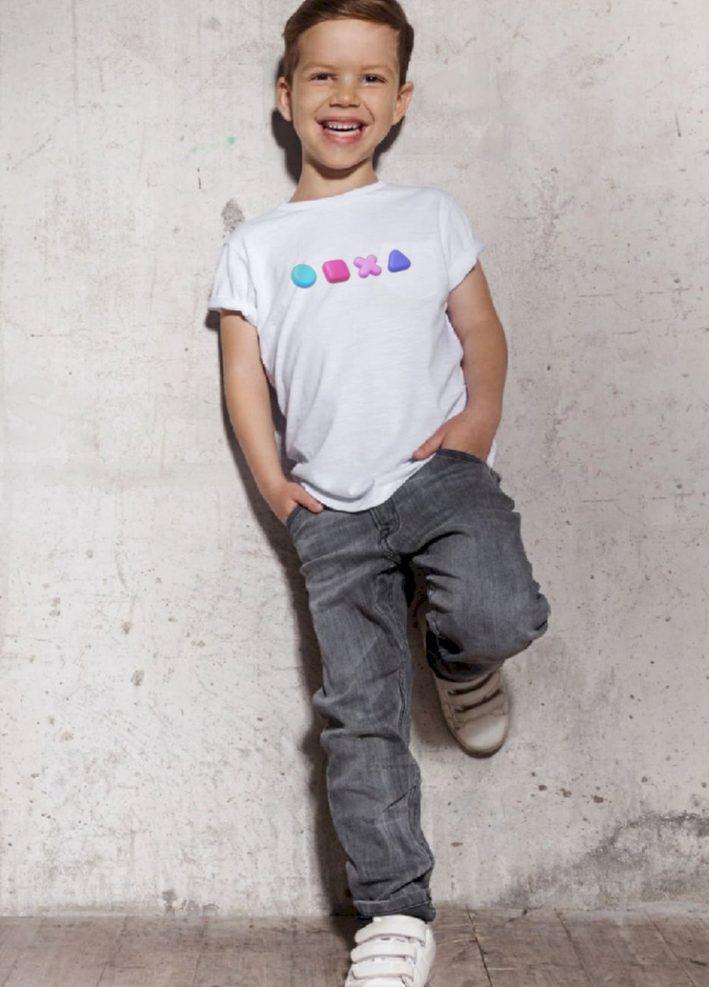 Біла демісезонна футболка дитяча біла "гра" Young&Free