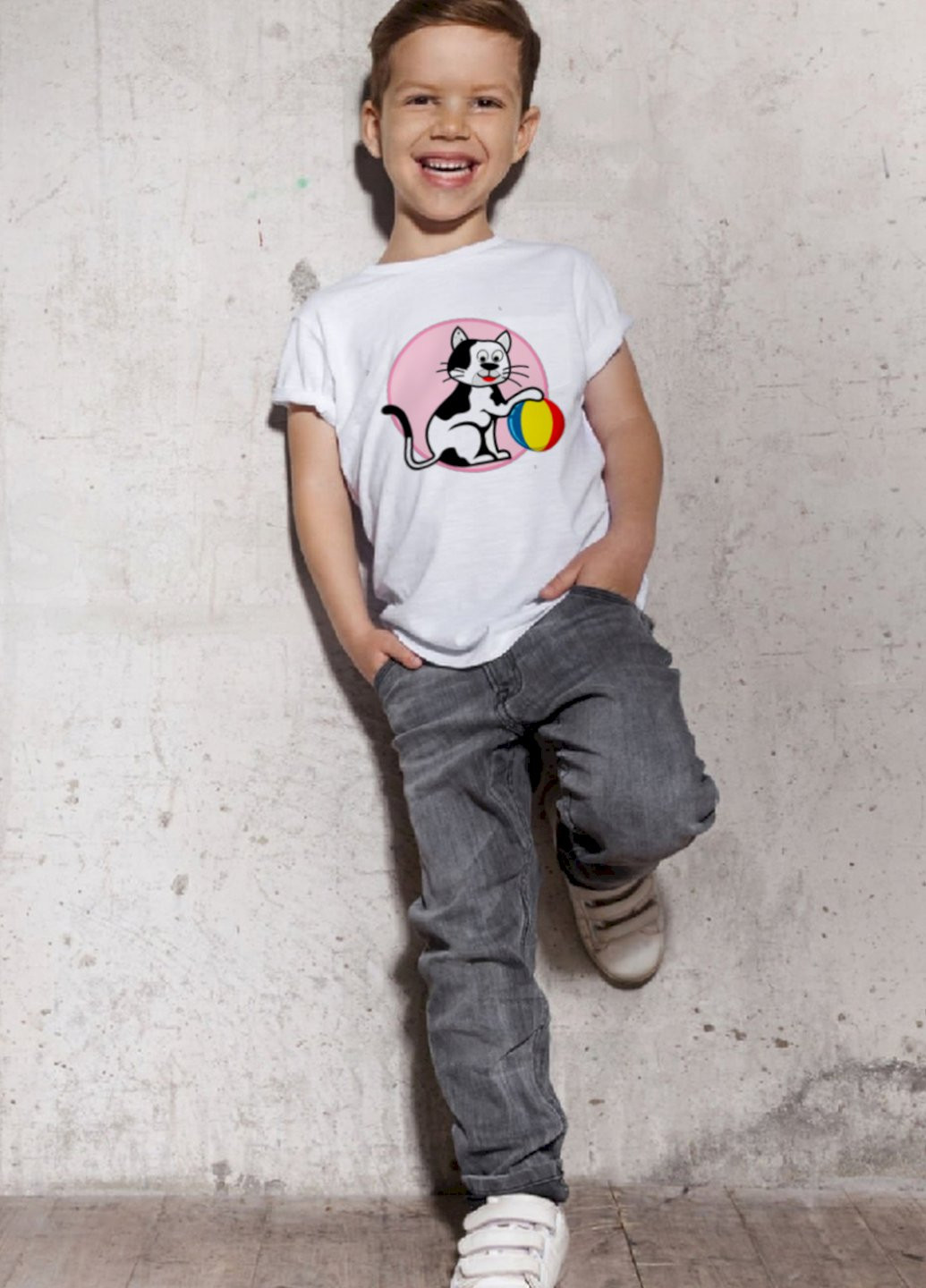 Біла демісезонна футболка дитяча біла "кіт" Young&Free