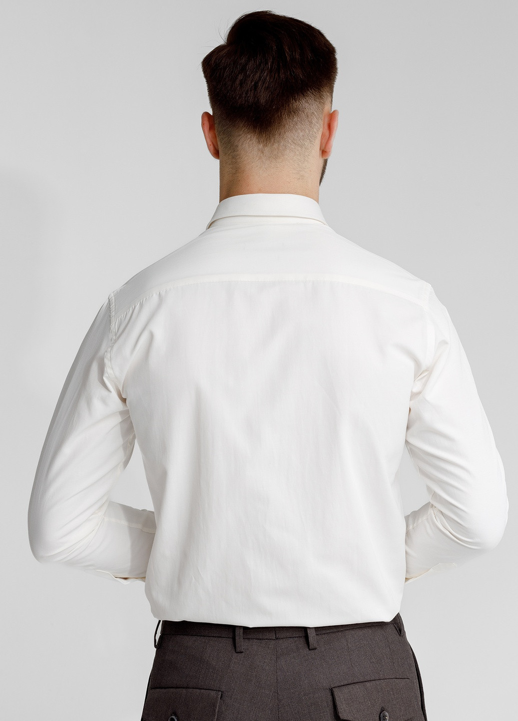 Белая кэжуал рубашка однотонная NAVI