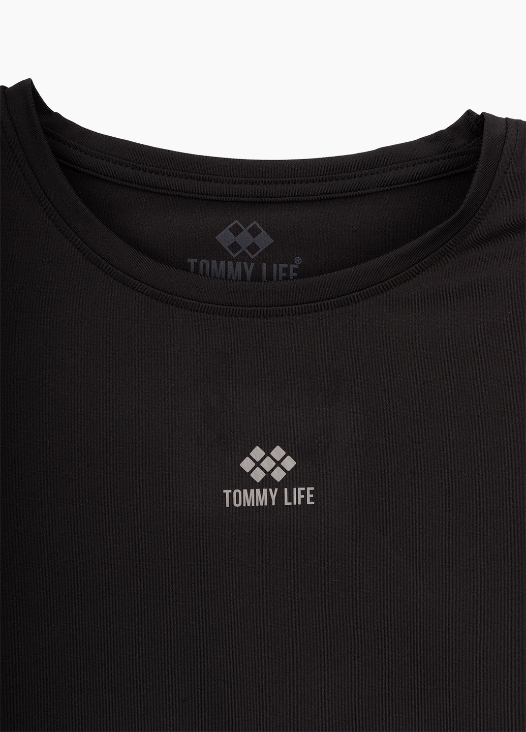 Чорна всесезон футболка фітнес Tommy Life