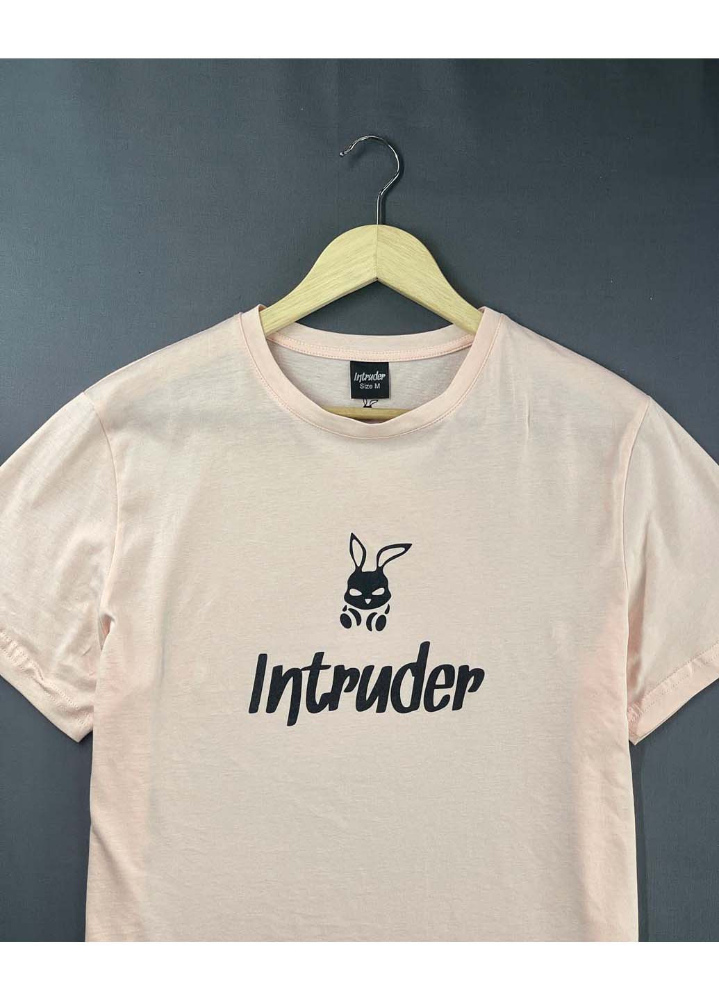 Пудровая футболка Intruder
