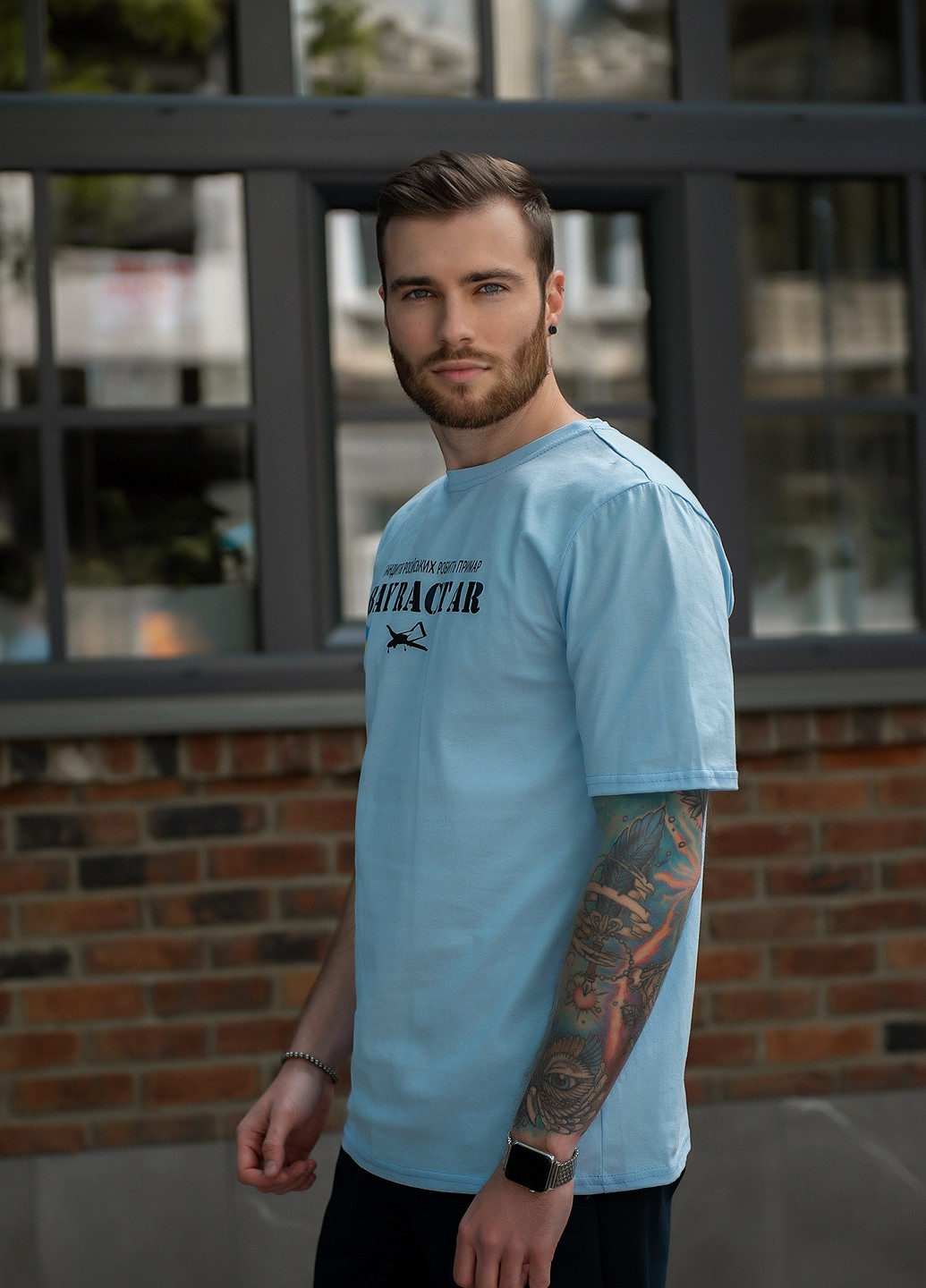 Хаки (оливковая) футболка их хлопкового трикотажа с патриотической символикой Tailer