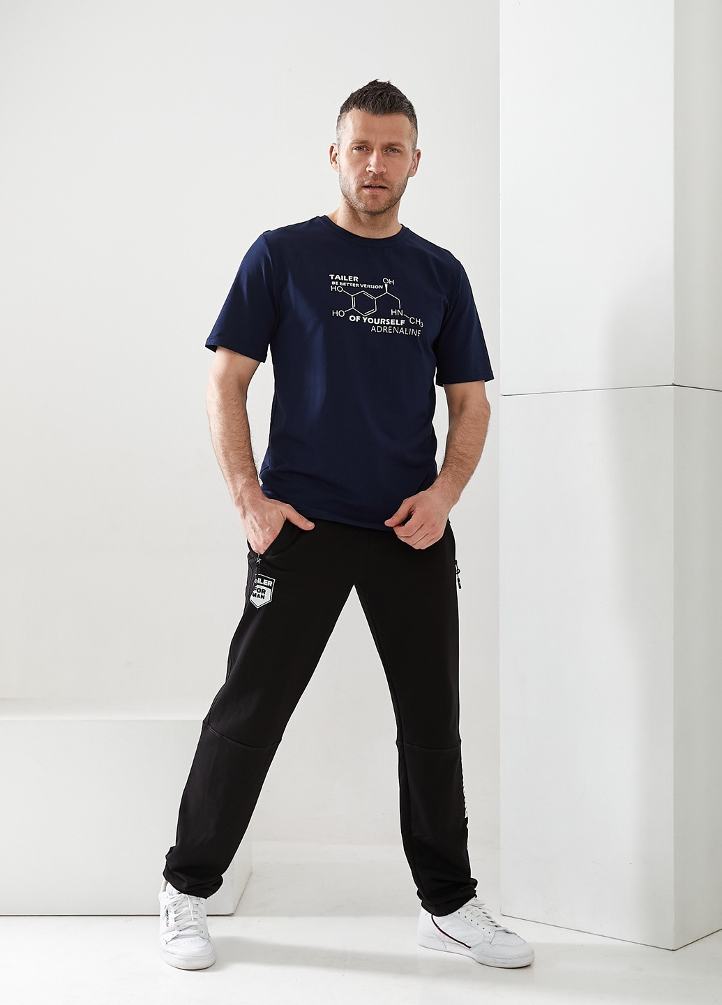 Темно-синяя футболка из стрейч трикотажа Tailer