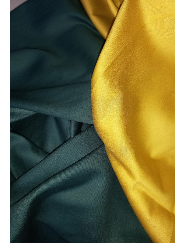 Постельное белье ДУЭТ ROYAL GREEN/GOLDEN Сатин однотон Полуторный на резинке 550565-5 MERISET (259501970)