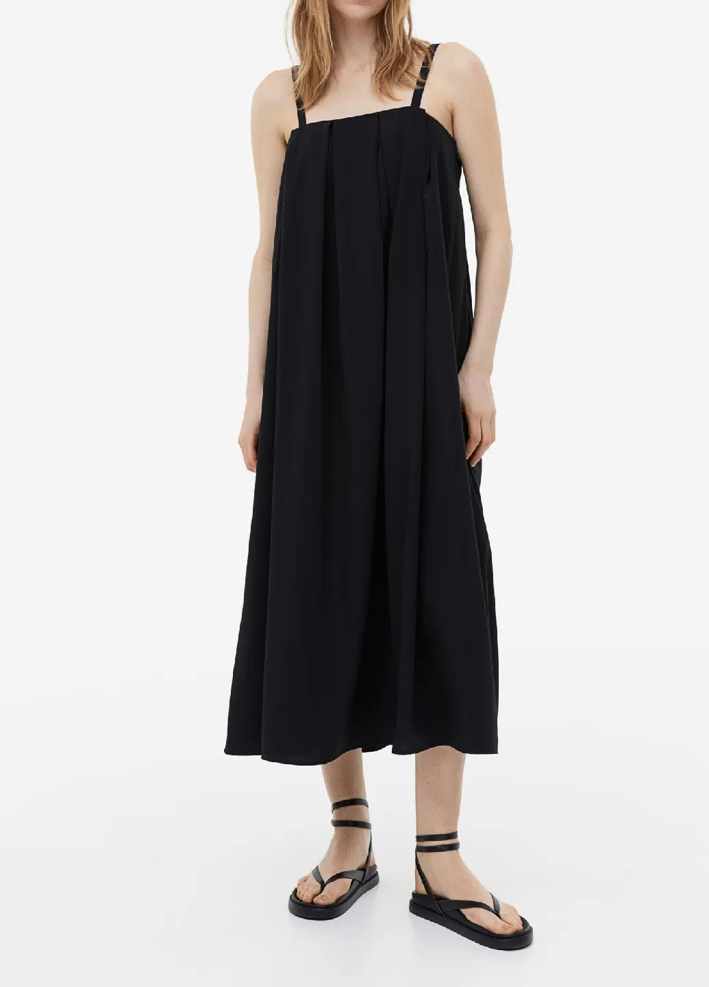 Черное кэжуал платье H&M однотонное