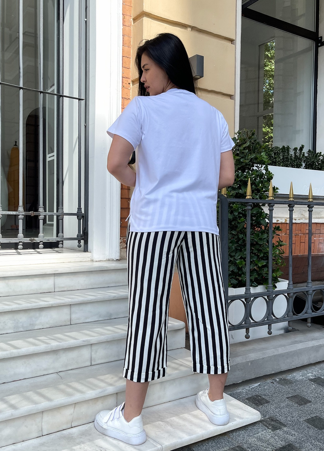 Жіночі короткі літні брюки-капрі Modena (259508659)
