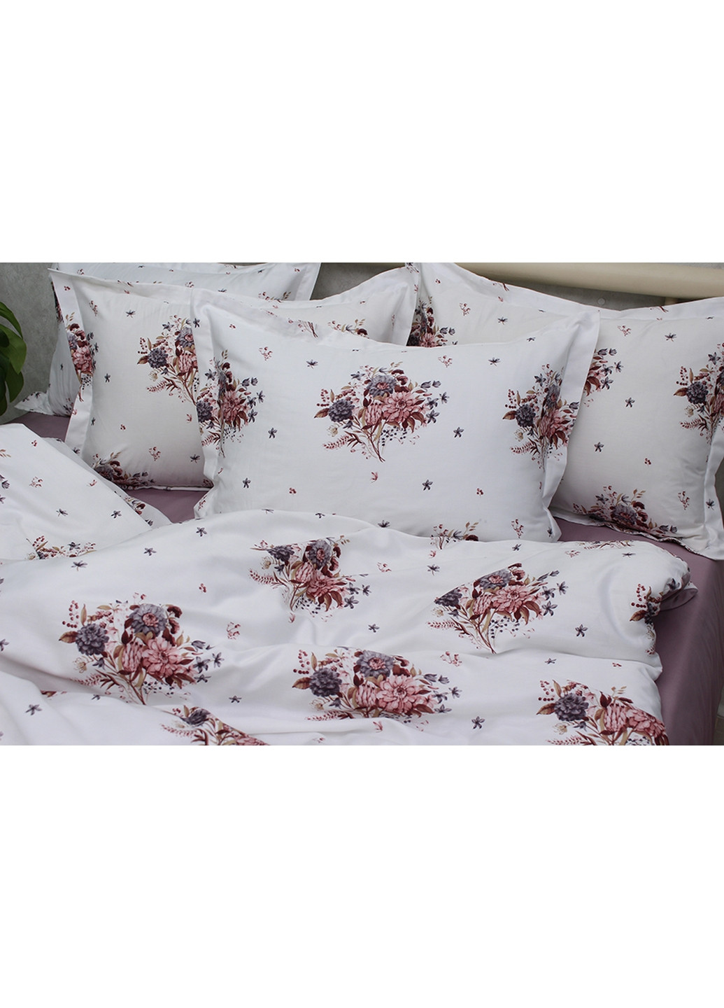 Комплект постельного белья с компаньоном 1,5-спальный Tag (259525415)