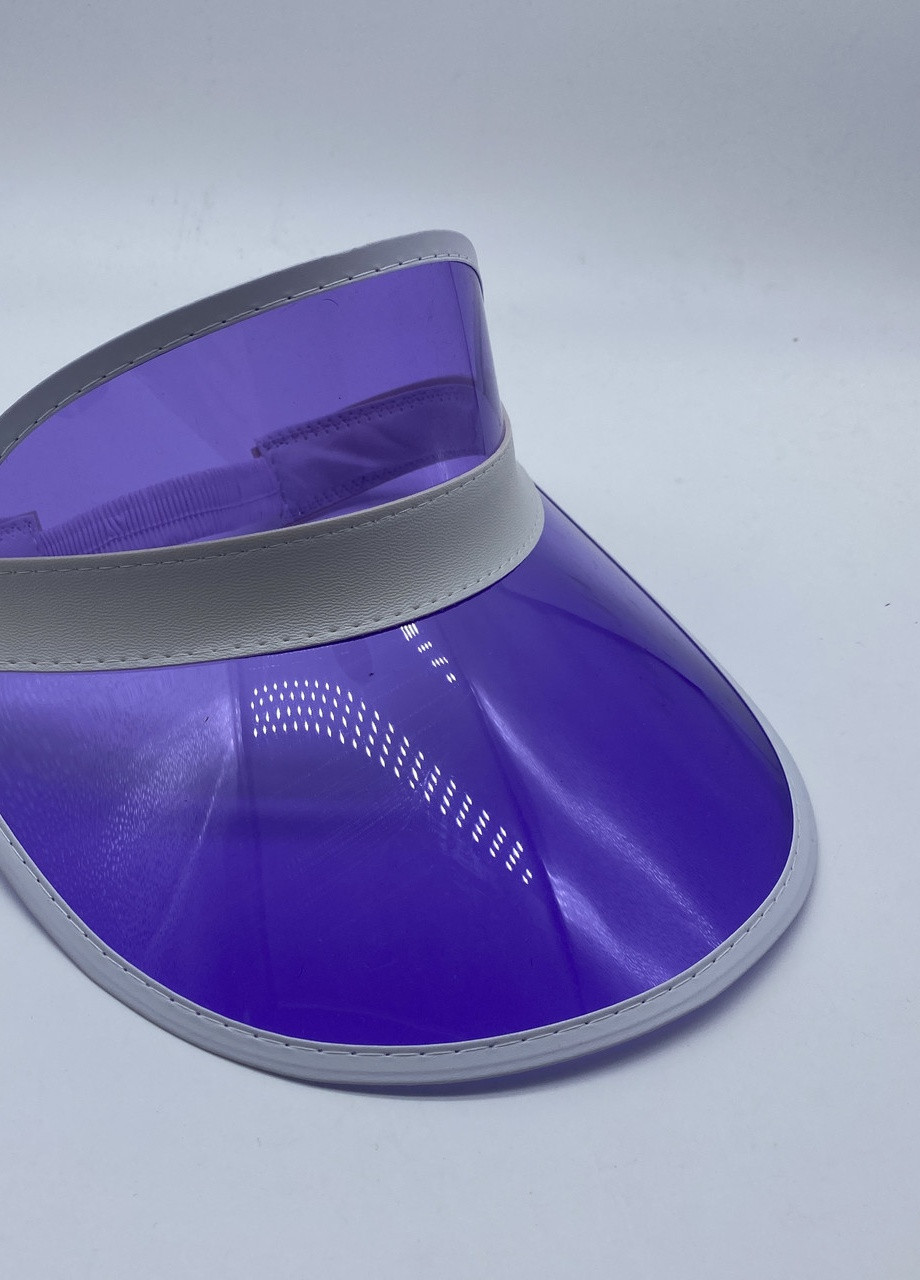 Женский пластиковый прозрачный козырёк лого брендированный фиолетовый No Brand (259521264)