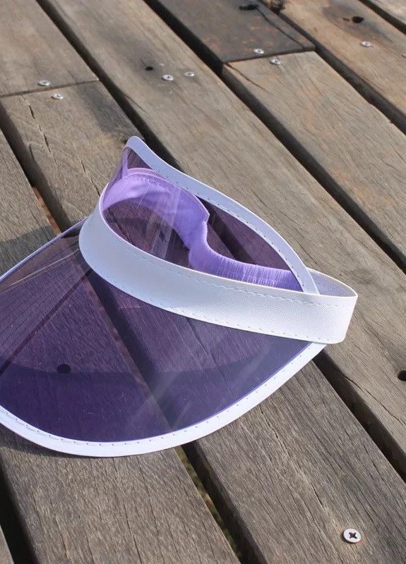 Женский пластиковый прозрачный козырёк лого брендированный фиолетовый No Brand (259521264)