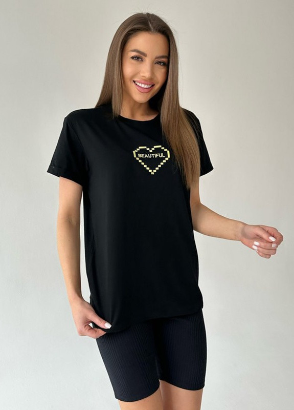 Чорна оверсайз футболка з вишитим серцем Magnet - (259525914)