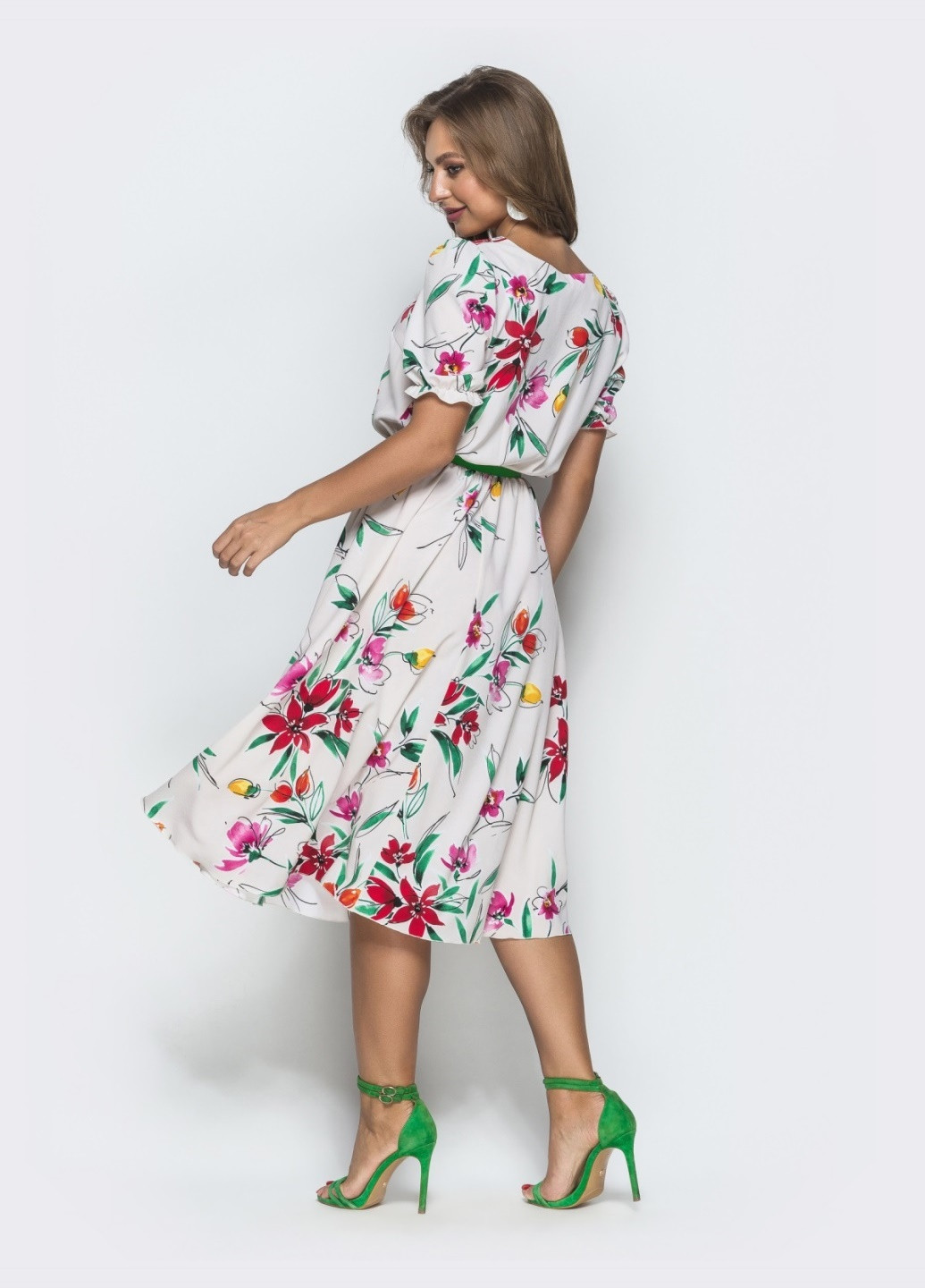 Бежева сукня бежевого кольору з софту з принтом Dressa