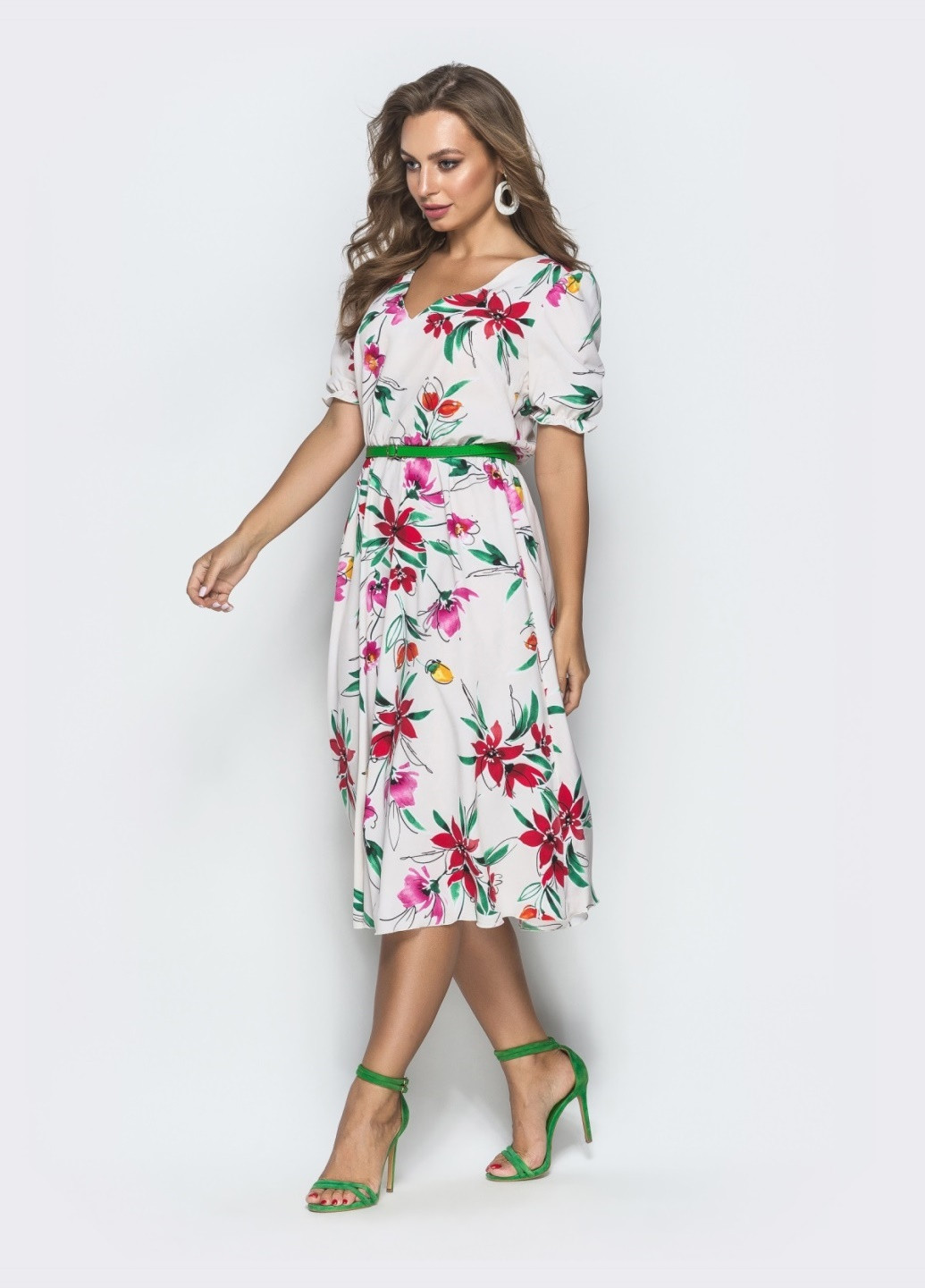 Бежевое платье бежевого цвета из софта с принтом Dressa