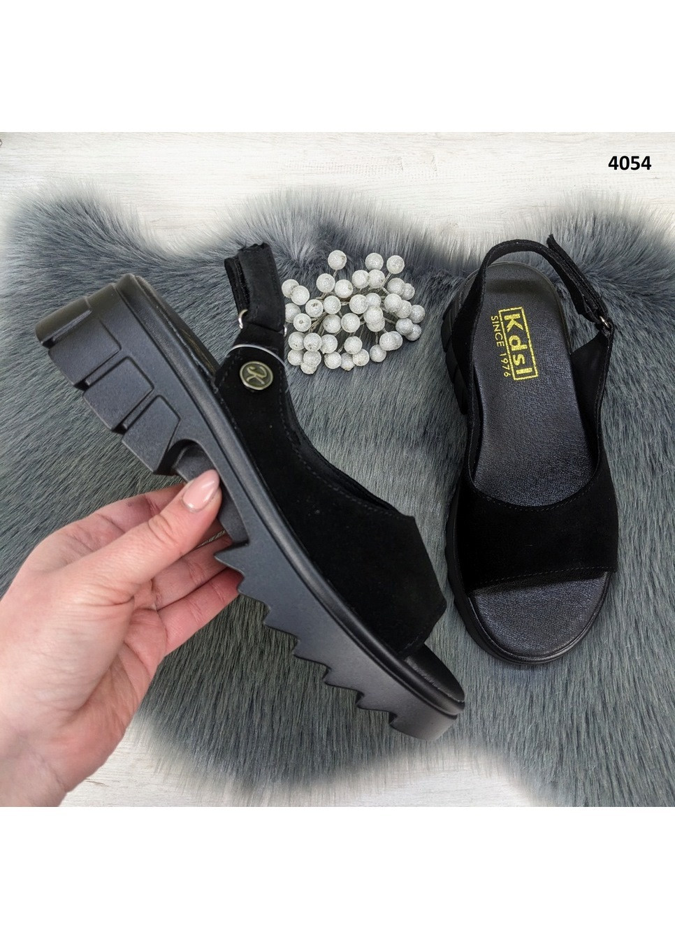 Босоніжки жіночі замшеві на тракторній підошві Kadisailun (259635635)