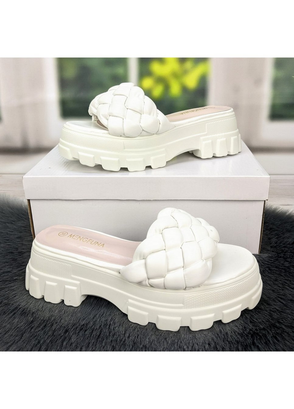 Шльопанці жіночі еко-шкіра плетінка на об'ємній підошві Mengfuna (259635647)