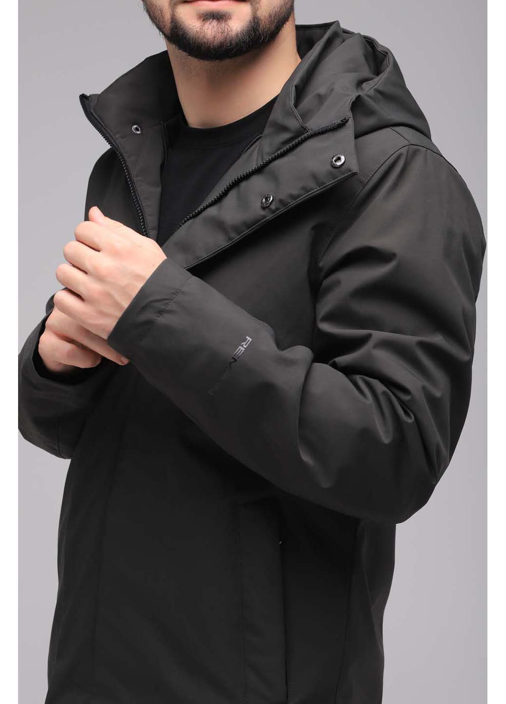 Оливкова (хакі) демісезонна куртка Remain