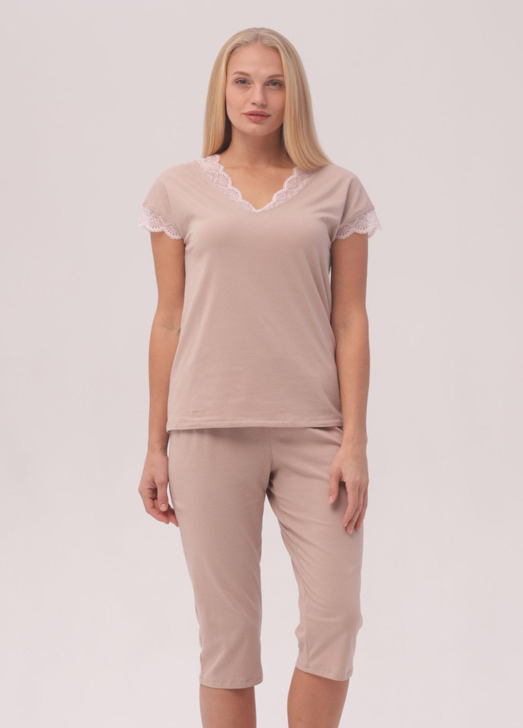 Розовая всесезон женская пижама aurelia футболка + бриджи Roksana