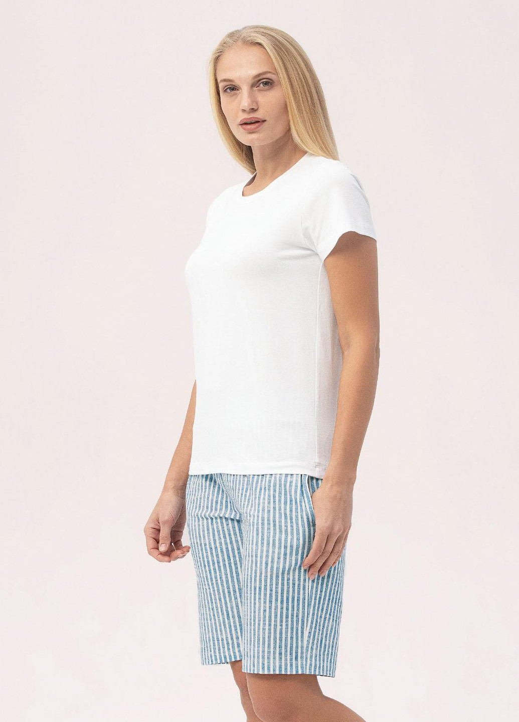 Белая всесезон женская пижама dominica футболка + шорты Roksana