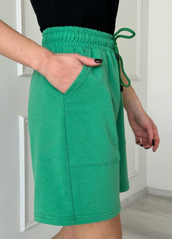 Зеленые трикотажные шорты на резинке ISSA PLUS (259735107)