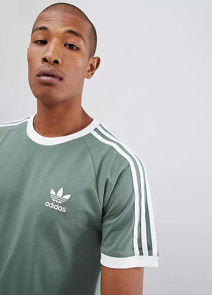 Оливковая футболка из хлопка Adidas Originals