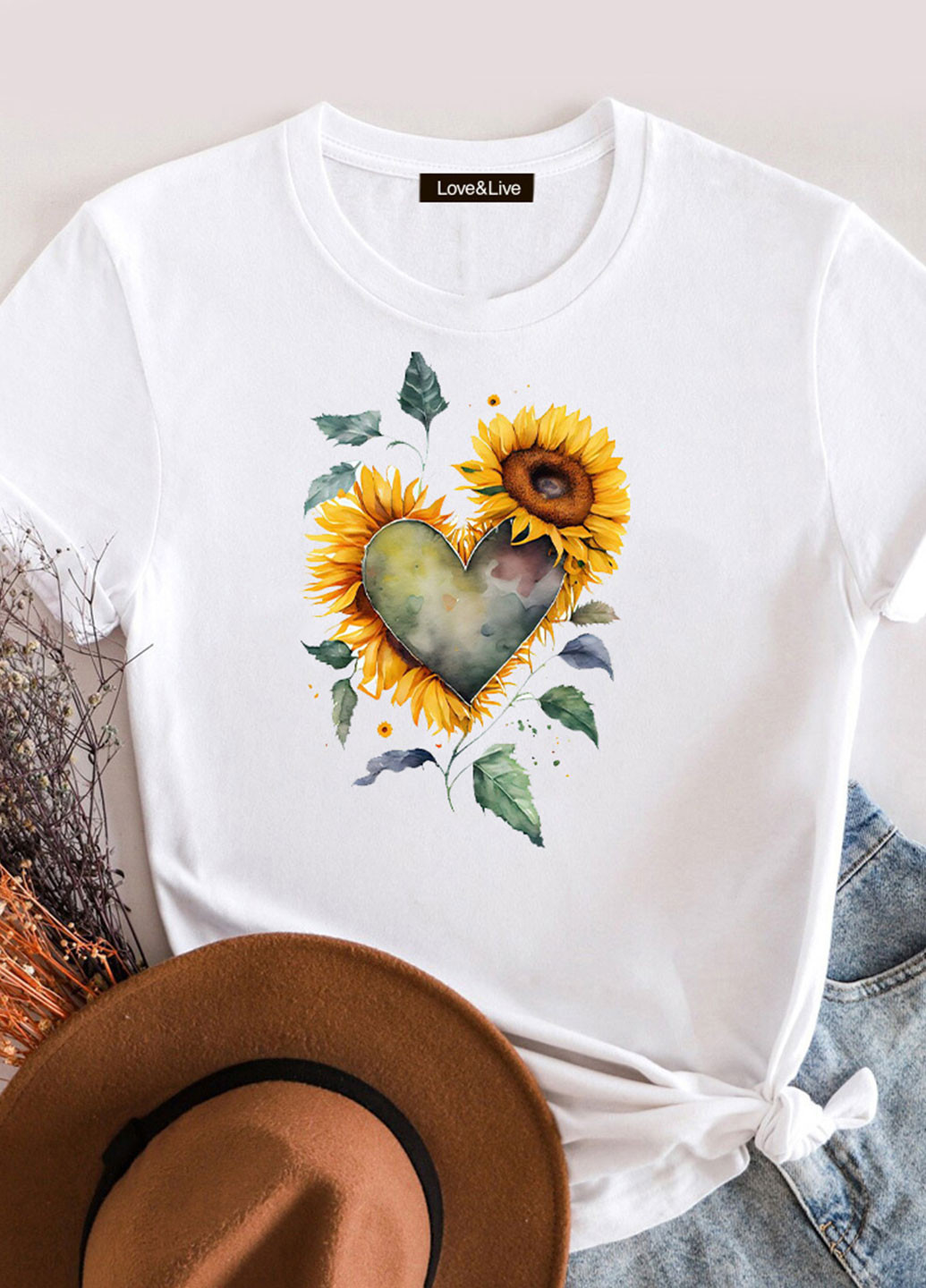 Белая демисезон футболка женская белая sunflower heart Love&Live