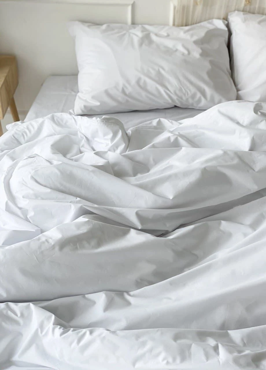 Комплект постельного белья Satin White белый 100% хлопок 220х180 см No Brand (259942504)
