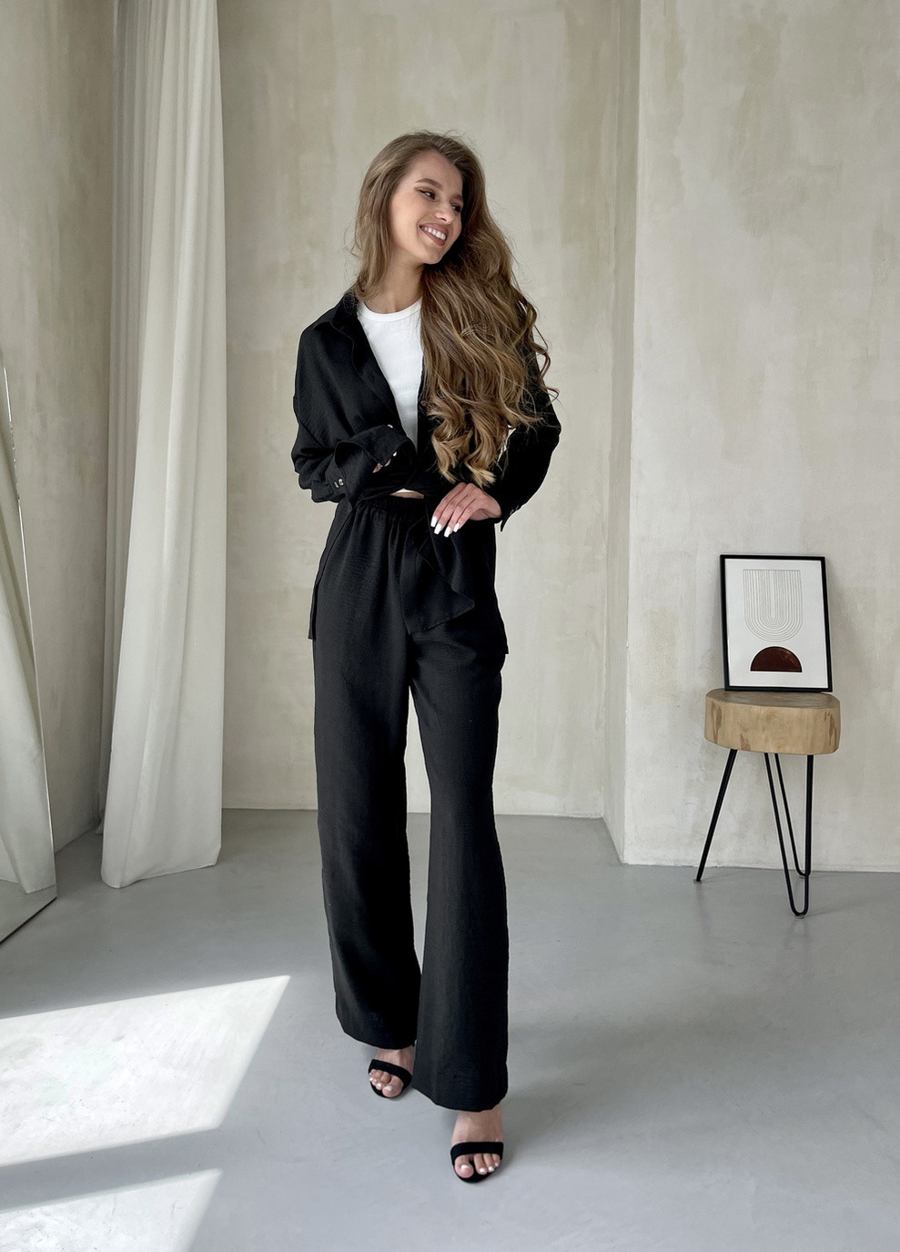 Женский костюм с широкими штанами и рубашкой из льна черный 100000541 Merlini лечче (259901078)