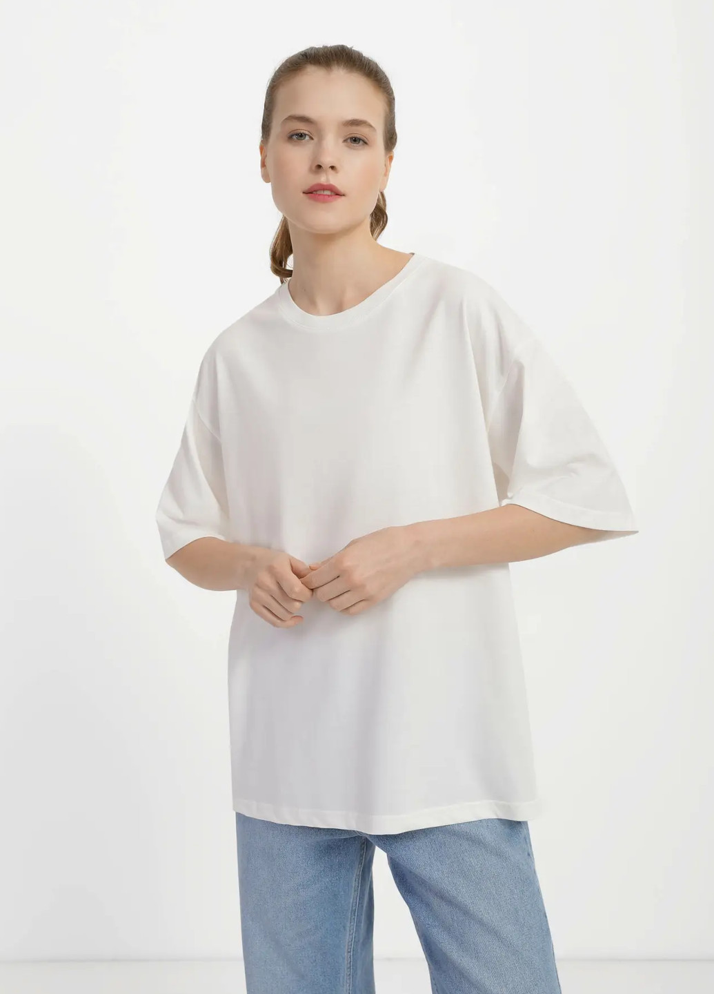 Молочная всесезон футболка женская оверсайз с длинным рукавом Роза