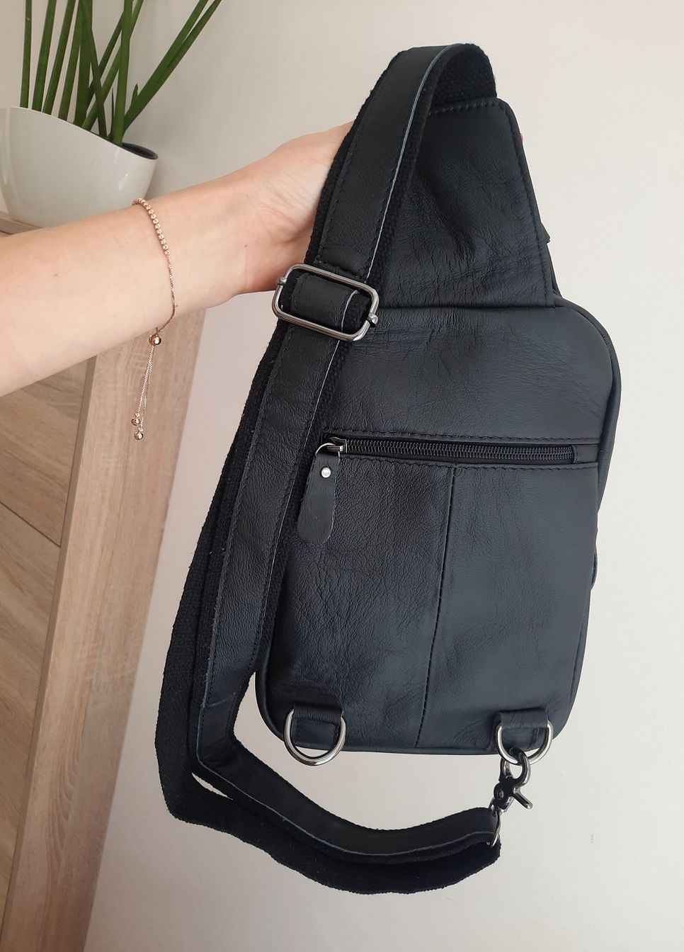 Сумка-слинг кожаная Vishnya (260006169)