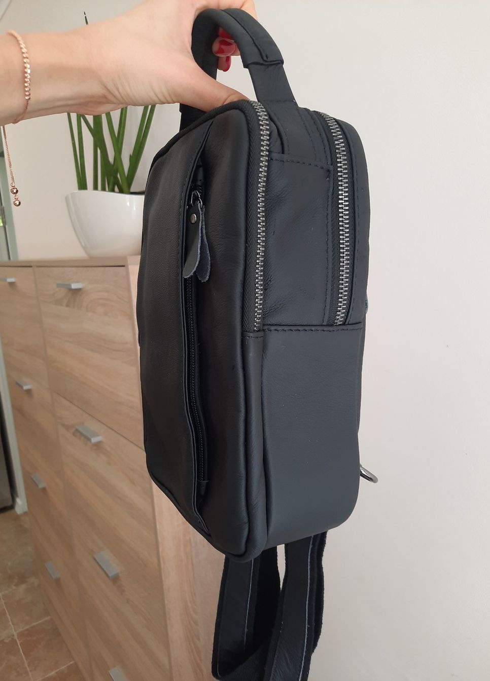 Сумка-слинг кожаная Vishnya (260006169)