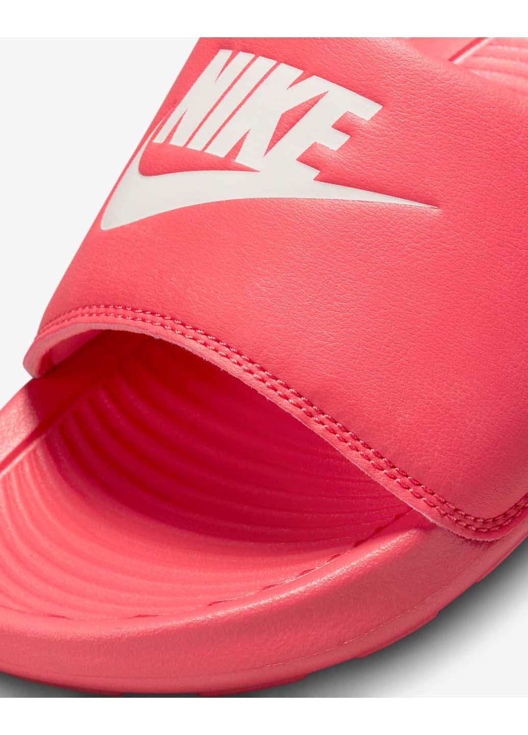 Коралловые тапочки victori one slide Nike