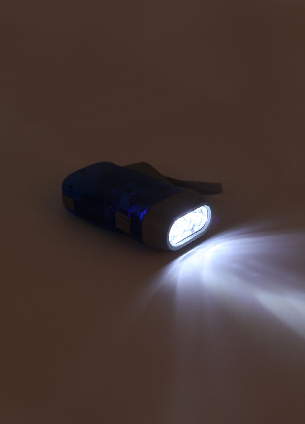 Ліхтарик з динамо машиною ручний світлодіодний WT-092 No Brand (260027981)