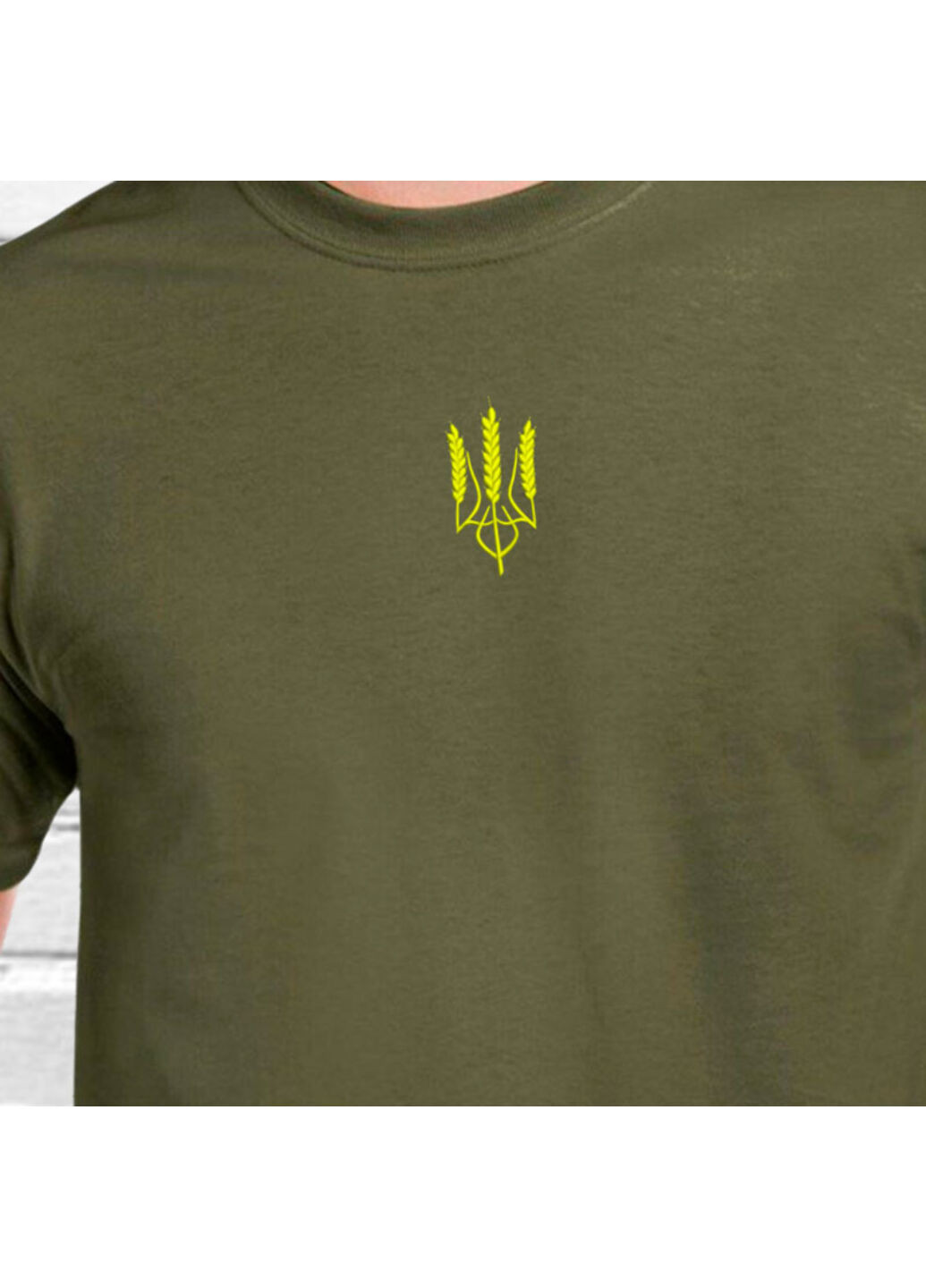 Хаки (оливковая) футболка з вишивкою тризуба 01-1 мужская хаки xl No Brand