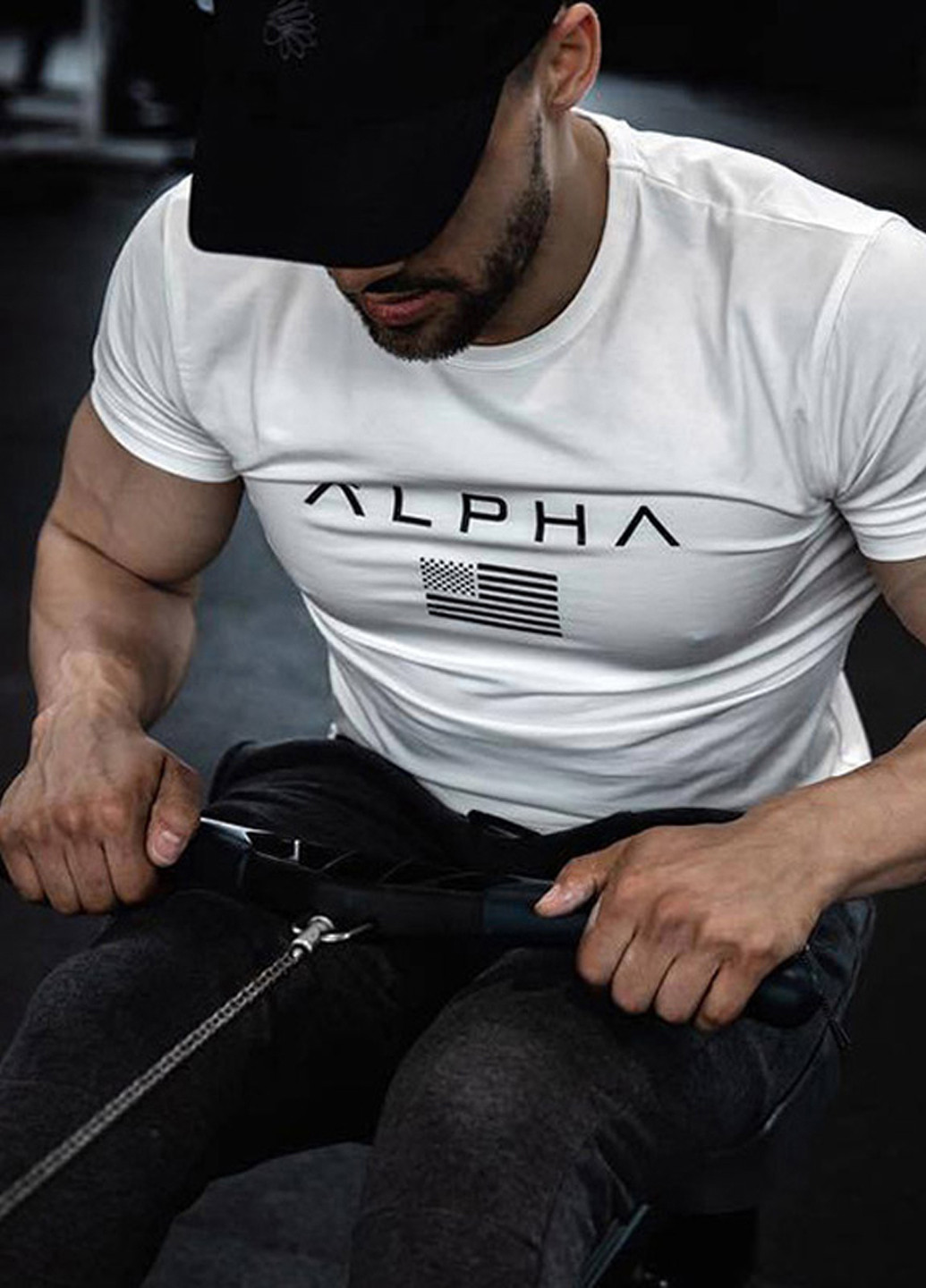 Біла футболка в американському стилі з коротким рукавом Alpha