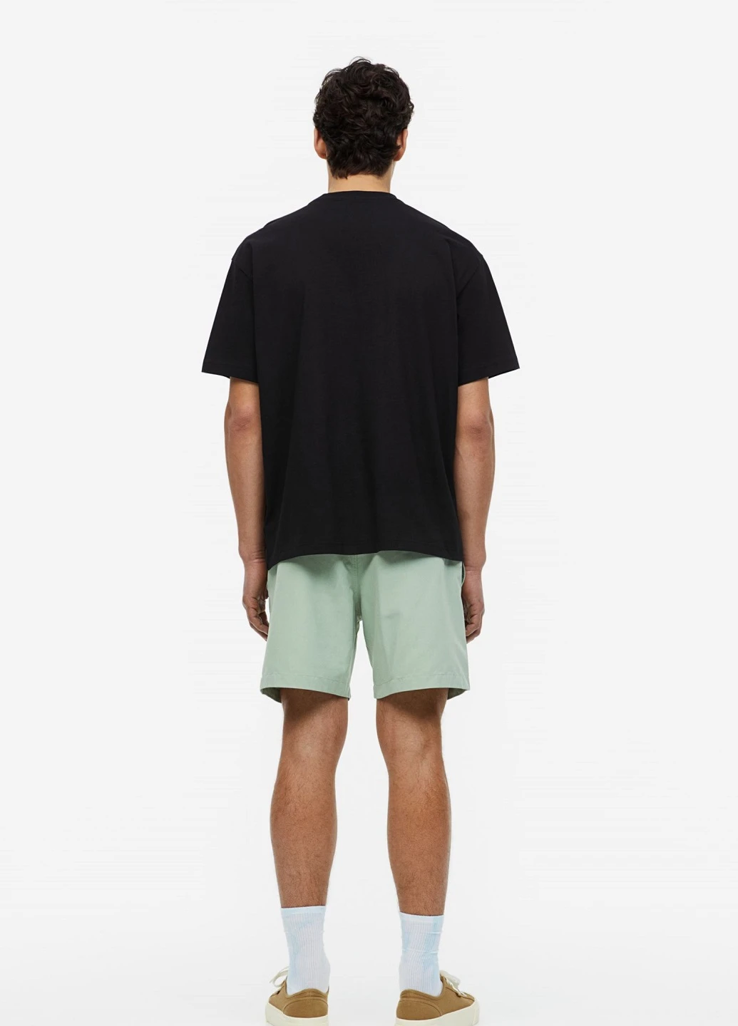 Черная футболка H&M