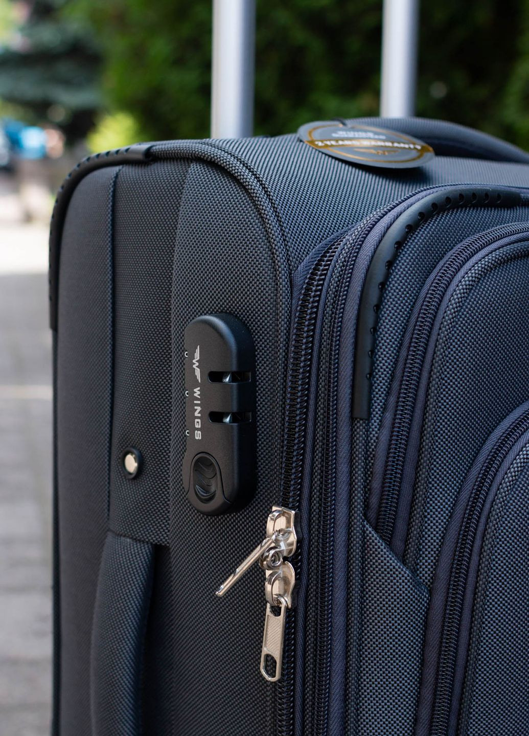 Чемодан M Wings (260133350)