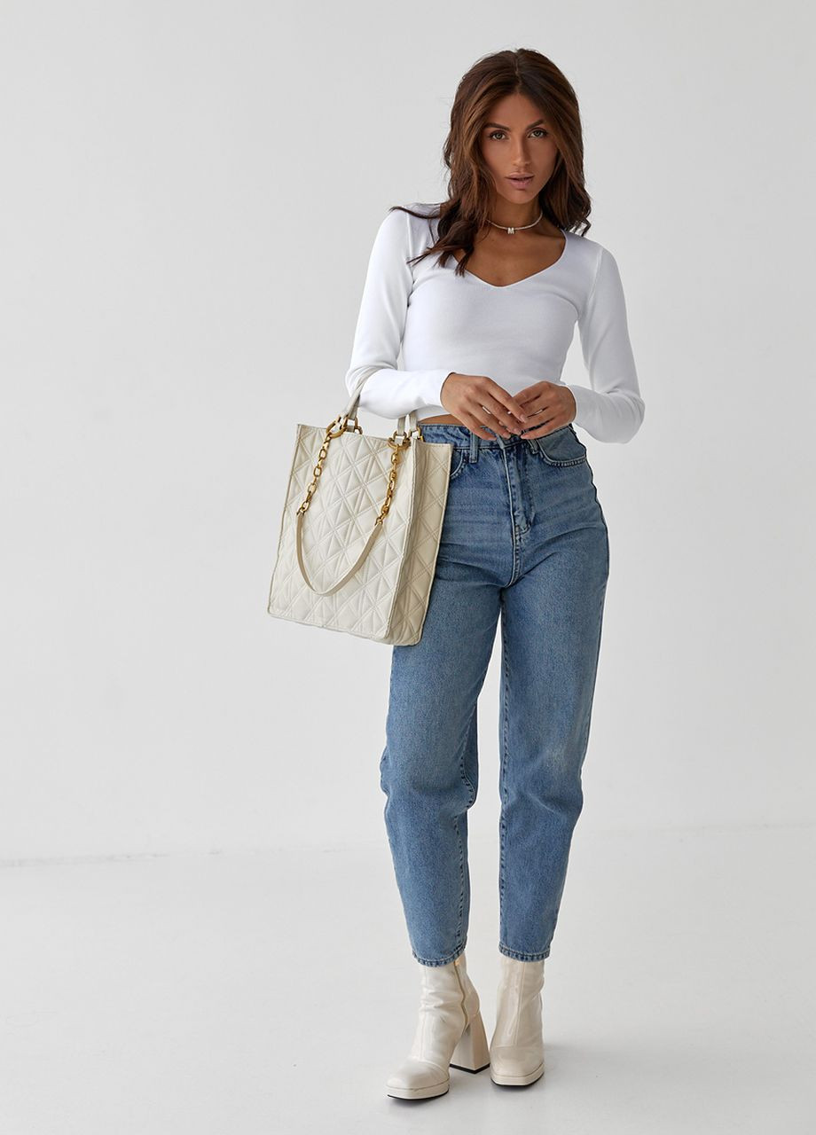 Білий короткий лонгслів з v-подібним вирізом білий колір Hot Fashion