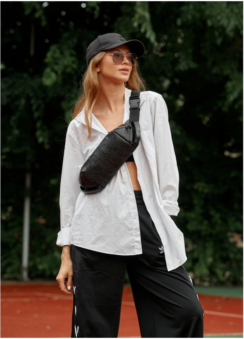 Жіноча сумка бананка 36х14х4 см Sambag (260169715)