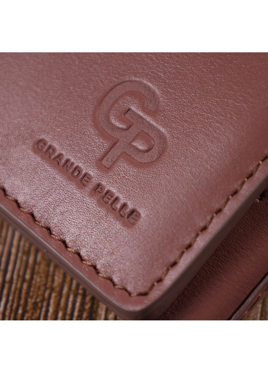 Жіночий шкіряний гаманець 8х10х1,5 см Grande Pelle (260171767)