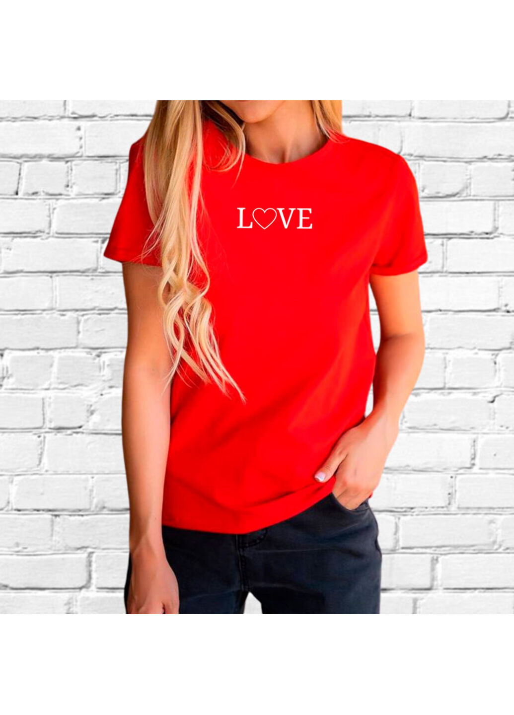 Червона футболка з вишивкою love жіноча червоний s No Brand
