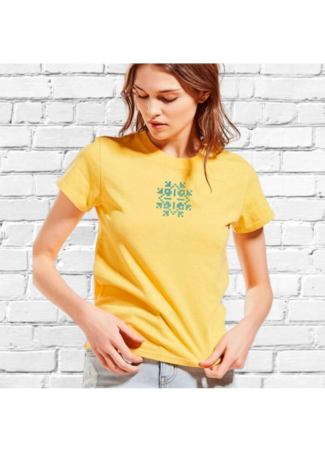 Желтая футболка етно з вишивкою 02-3 женская желтый m No Brand
