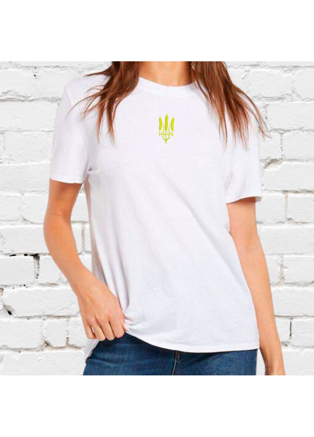 Белая футболка з вишивкою тризуба (колос) 02-4 женская белый 2xl No Brand