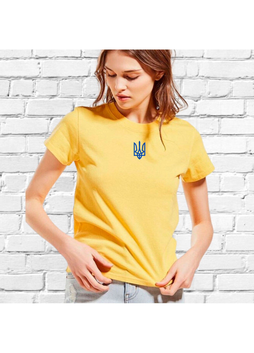 Желтая футболка з вишивкою тризуб женская желтый s No Brand