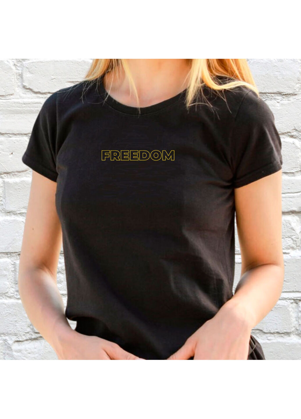 Чорна футболка з вишивкою freedom жіноча чорний xl No Brand