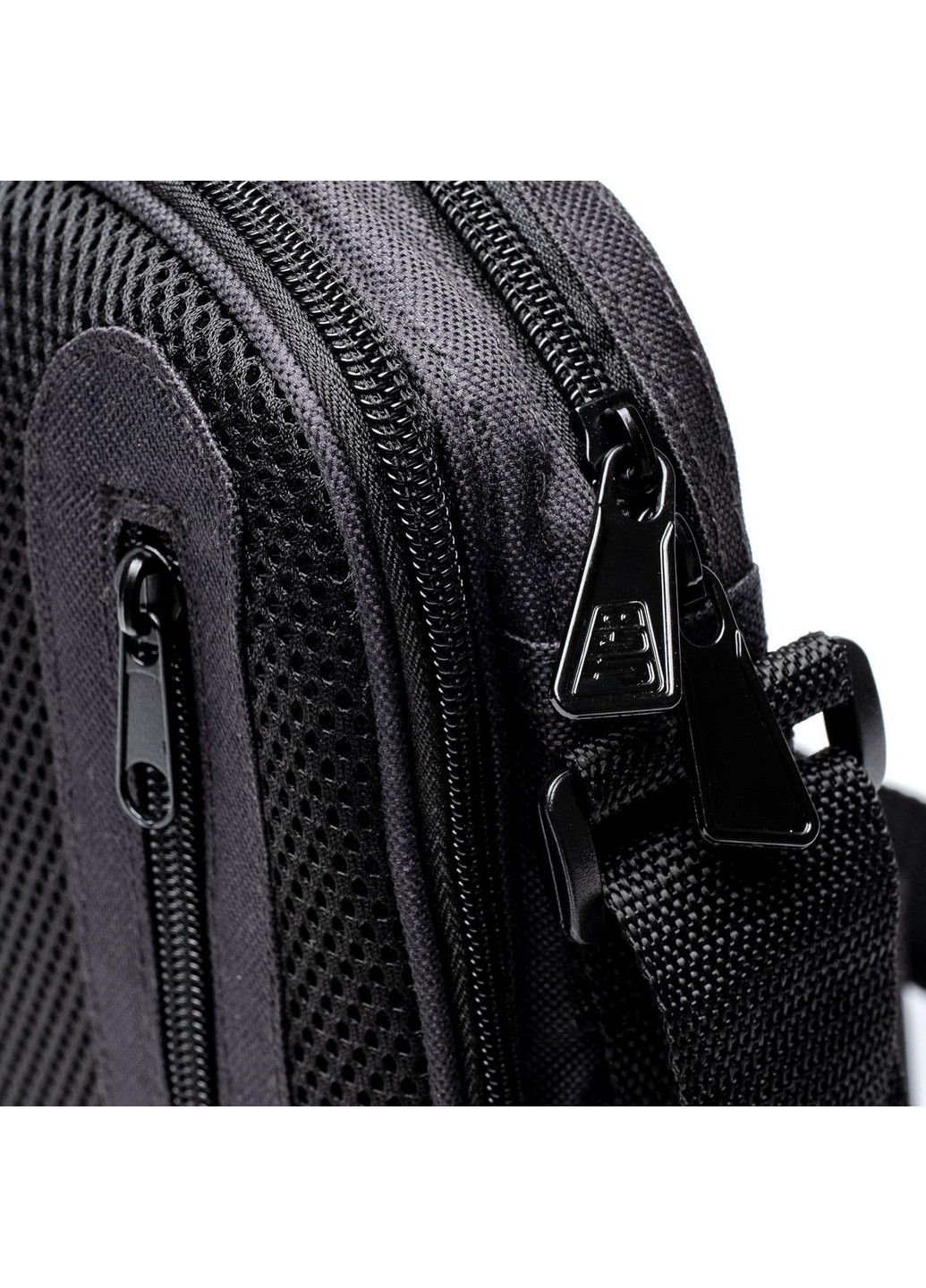 Мужская сумка 20х21х6 см JCB (260329684)